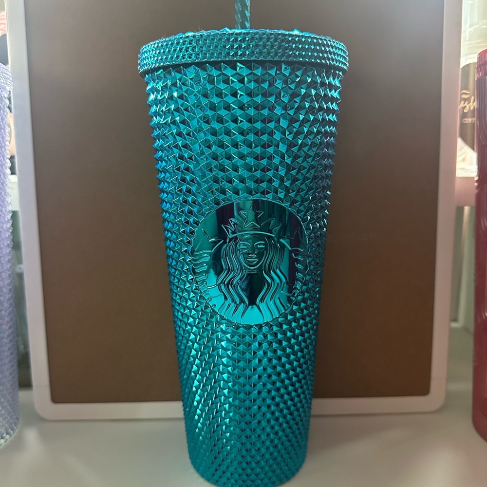 Starbucks cup - Picture 6 of 10